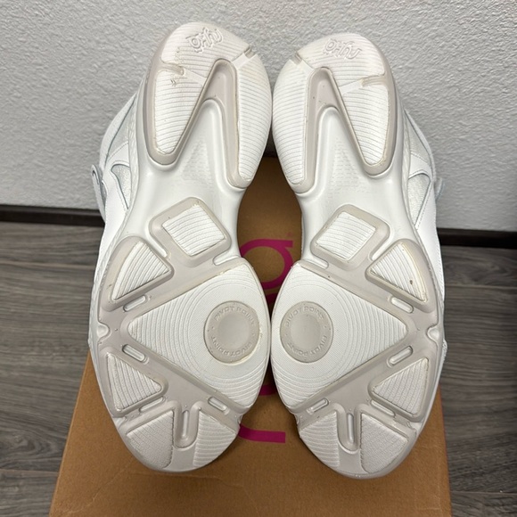 RYKA Made For Women Devotion XT Mid 2 Lace Up Sneaker - Picture 3 of 6